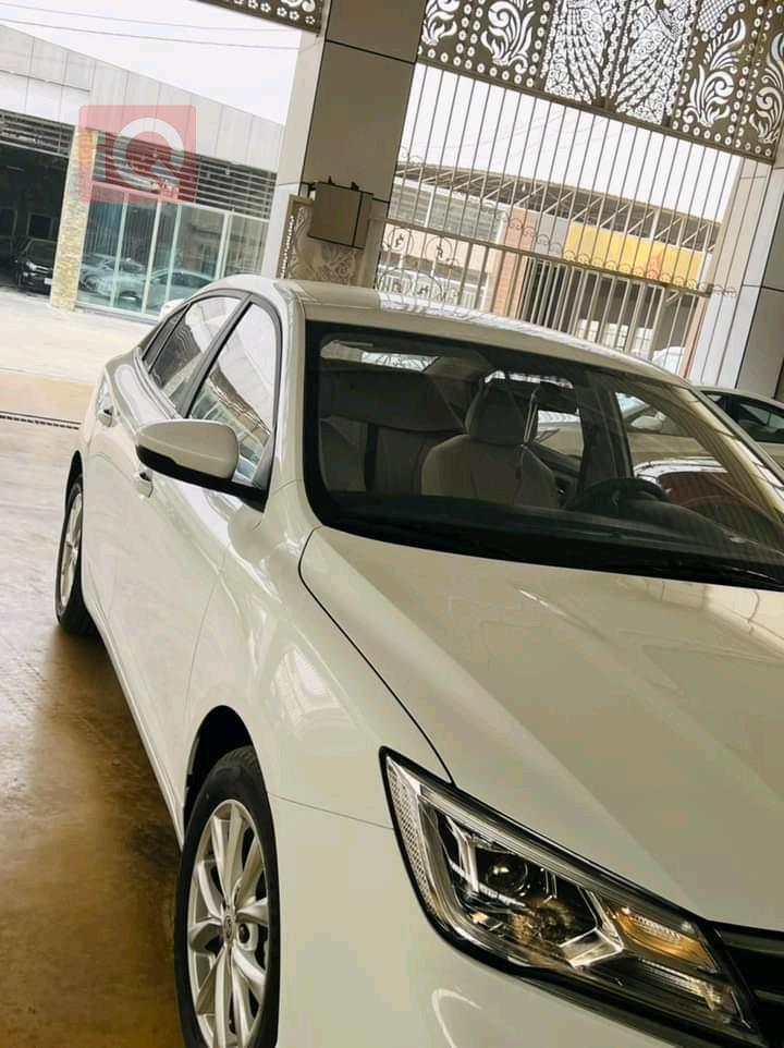 ام جي 350